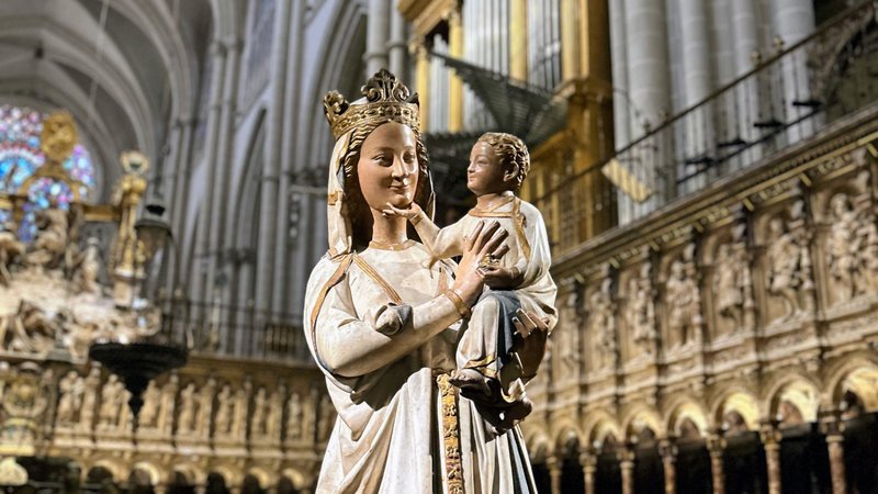smiling mary