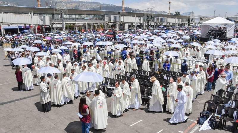 Thousands of faithful participate in the opening Mass of the International Eucharistic Congress in Quito, Ecuador, Sept. 8, 2024. (OSV News photo/courtesy International Eucharistic Congress)