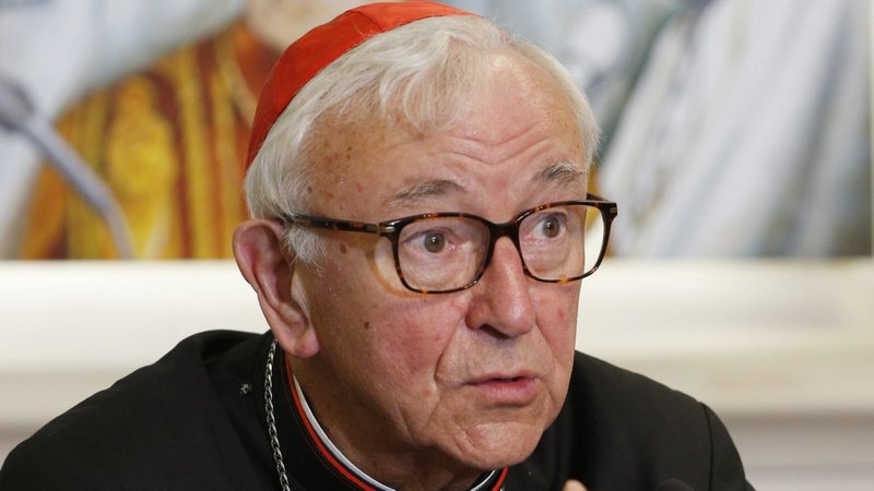 Cardinal Vincent Nichols of Westminster is pictured in a May 19, 2022, photo. Cardinal Nichols has joined leading Catholic politicians and pro-life groups in calling on U.K. Catholics to take immediate and urgent action to oppose an assisted suicide bill that he says will strike "fear and trepidation" in vulnerable people. (CNS photo/Paul Haring)