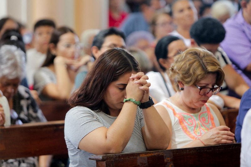 Worshippers pray during Mass at the Basilica San Sebastián in Diriamba, Nicaragua, Jan. 20, 2024. (OSV News/Maynor Valenzuela, Reuters)