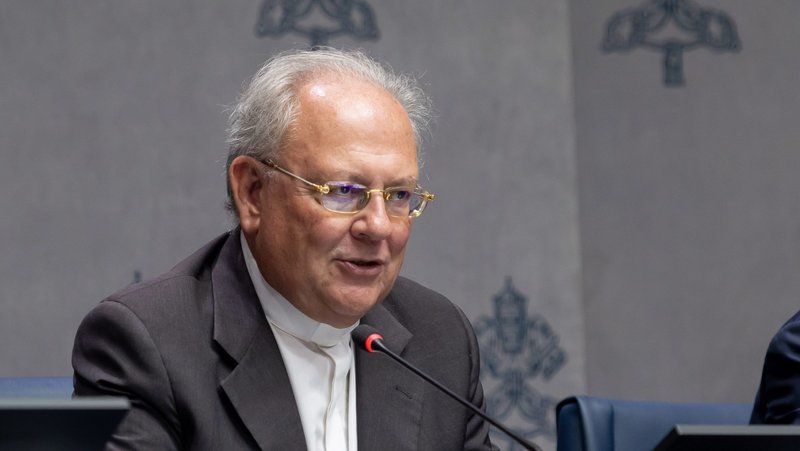 Archbishop Fabio Fabene, secretary of the Vatican Dicastery for the Causes of Saints, speaks about the Jubilee commemoration of "new martyrs and witnesses of the faith" during a news conference in the Vatican press office Sept. 8, 2025. (CNS photo/Pablo Esparza)