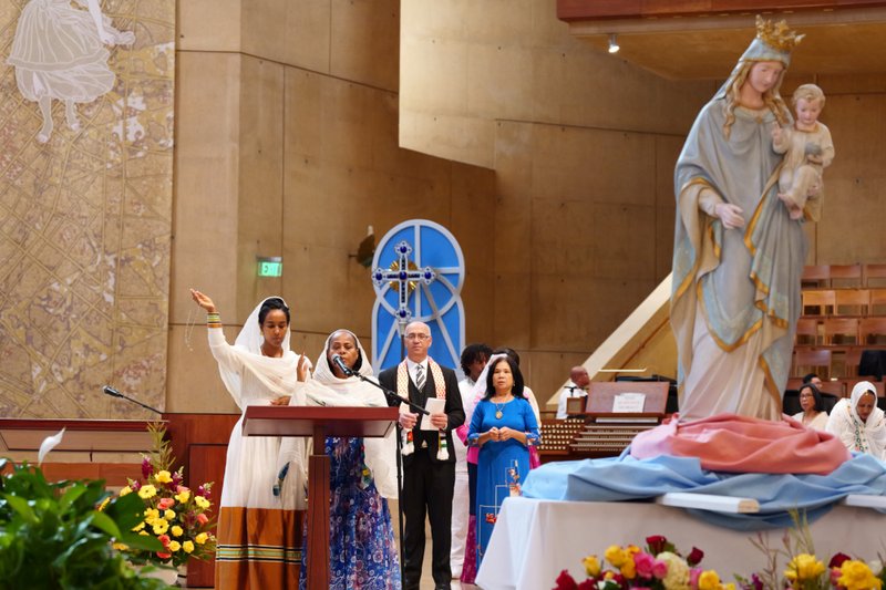 Attendees participate in the liturgy during the “One Mother, Many Peoples” Mass at the Cathedral of Our Lady of the Angels on Sept. 6, which celebrated the diverse cultures, organizations, and ethnic ministries in the Archdiocese of Los Angeles. (Reese Cuevas/Archdiocese of Los Angeles)
