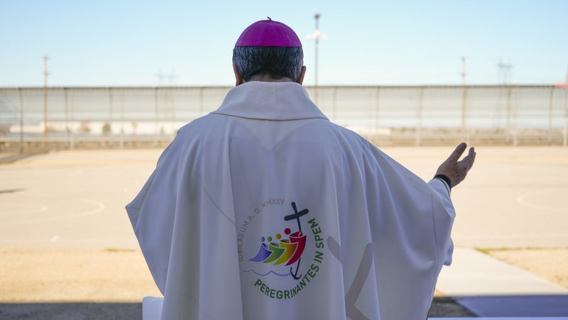 San Bernardino Bishop Alberto Rojas was the main celebrant, along with six other bishops, during a Mass at the ICE Processing Center in Adelanto on Dec. 10. (California Catholic Conference)