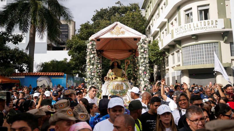 Worshippers take part in the procession of "Divina Pastora" ("Divine Shepherdess") in honor of Mary in Caracas, Venezuela, Jan. 14, 2026, the first religious gathering since the U.S. strike and capture of President Nicolás Maduro and his wife, Cilia Flores. (OSV News photo/Leonardo Fernandez Viloria, Reuters)