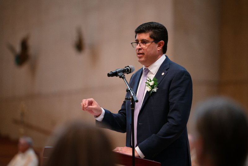 Paul Escala, superintendent of LA Catholic schools, speaks during the 2026 Christian Service Awards Mass on March 10 at the Cathedral of Our Lady of the Angels. (John Rueda)