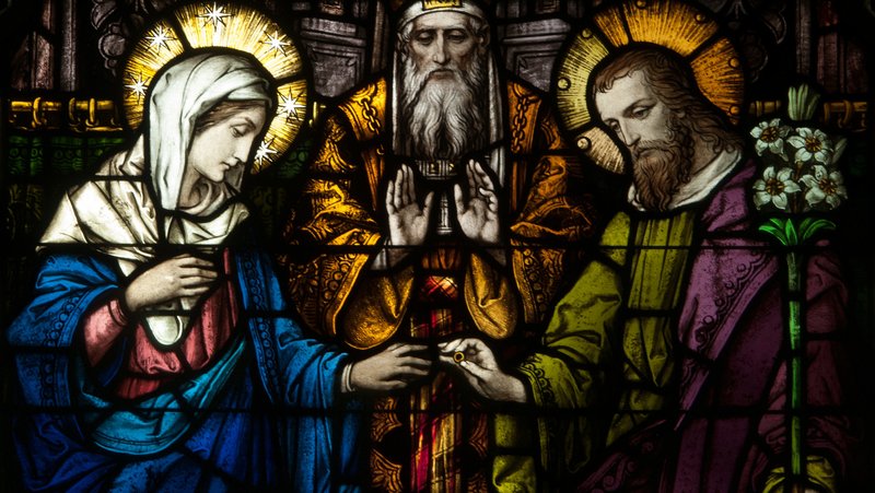 Stained-glass window depicting the betrothal of Mary and Joseph in the Church of the Immaculate Conception in Connellsville, Pennsylvania. (Nancy Bauer, Shutterstock)
