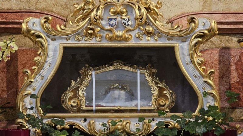 The skull of St. Zdislava of Lemberk, a 13th-century Dominican laywoman whose remains have been venerated by pilgrims for centuries, is seen in an undated photo at the Basilica of St. Lawrence and St. Zdislava in Jablonne v Podjestedi, a small Czech town 70 miles north of Prague. On May 12, 2026, a thief slipped into the basilica just before evening Mass, smashed the glass reliquary and escaped in a flash with the saint’s skull. On May 15, police announced they had recovered the relic and found the thief. (OSV News photo/courtesy Father Lawrence Lew)