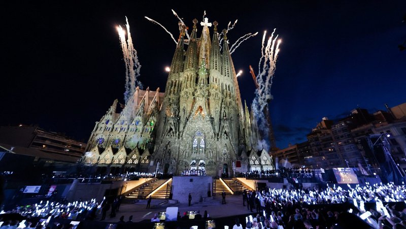 Fireworks explode during the inauguration of the Tower of Jesus Christ at the Basilica of the Sagrada Familia during Pope Leo XIV’s apostolic journey in Barcelona, Spain, June 10, 2026. (OSV News/Nacho Doce, Reuters)