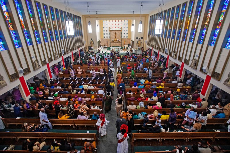Hundreds packed St. Eugene Church in South LA for a special May 31 Mass with Cardinal Peter Ebere Okpaleke of Ekwulobia, Nigeria, who visited LA as part of a tour visiting Nigerian Catholics living in the U.S. (Michael Goulding)