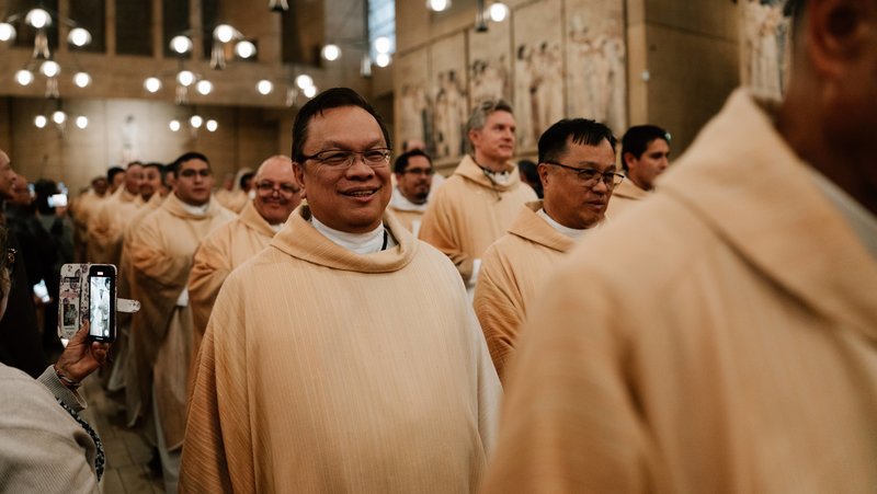 Priests serving in the Archdiocese of Los Angeles at the annual Chrism Mass March 30, 2026, at the Cathedral of Our Lady of the Angels. (Peter Lobato)