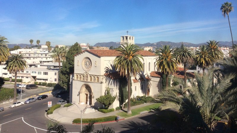 Precious Blood Catholic Church in Los Angeles. (HanSangYoon/CC BY-SA 4.0, via Wikimedia Commons)