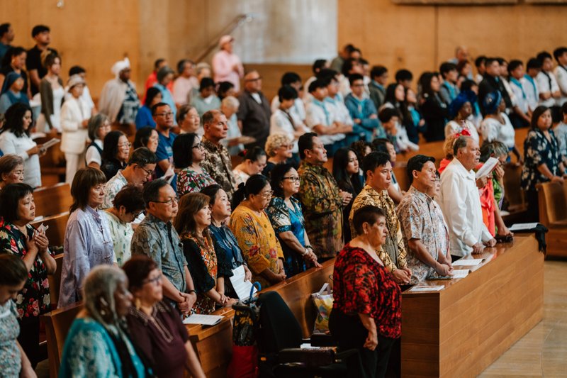 Attendees dressed in cultural, ethnic, and religious clothing participate in the "One Mother, Many Peoples" Mass at the Cathedral of Our Lady of the Angels on Sept. 5. (Peter Lobato)