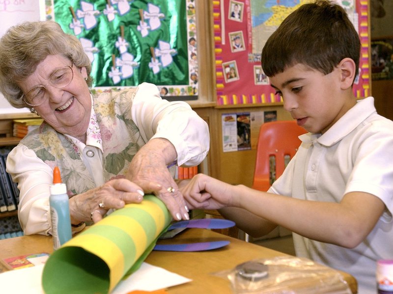 What Does It Take to Be a Good Catholic Grandparent?​