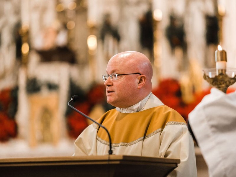 Padre Roger Landry Será el Maestro de Ceremonias del Congreso Eucarístico del Estado de Nueva York