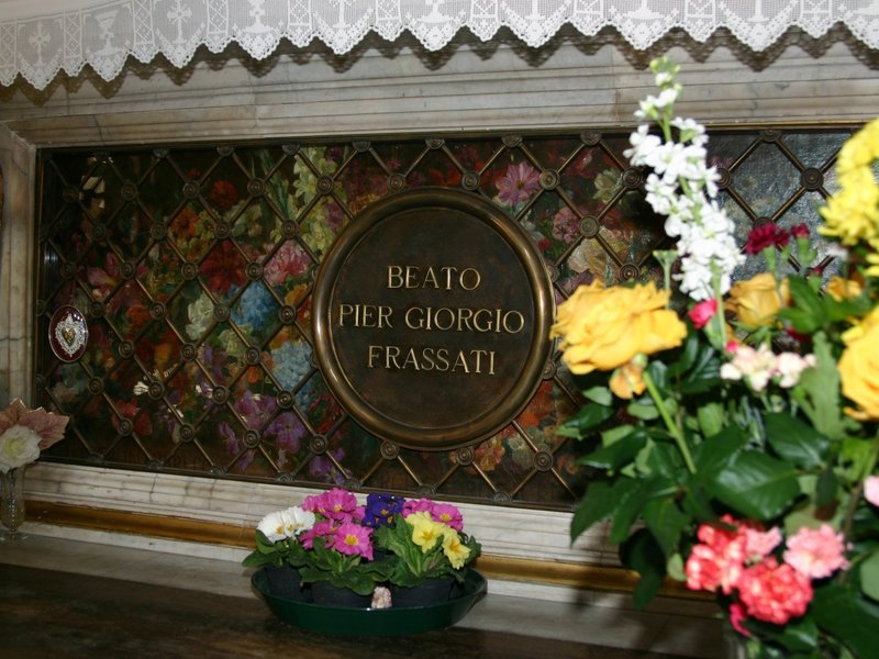 Body of Blessed Frassati, Relic of Blessed Acutis Will Be in Rome for Jubilee