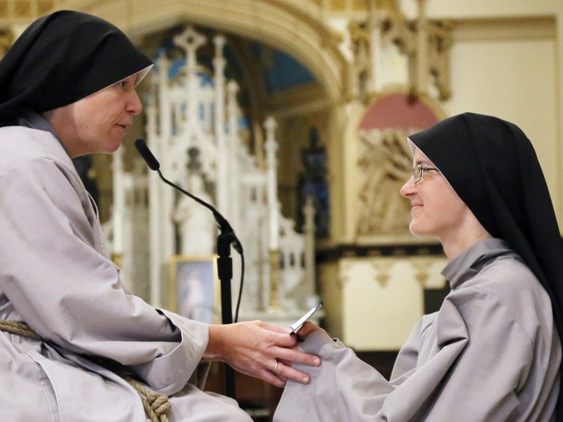 Renewal Sister Makes Final Vows