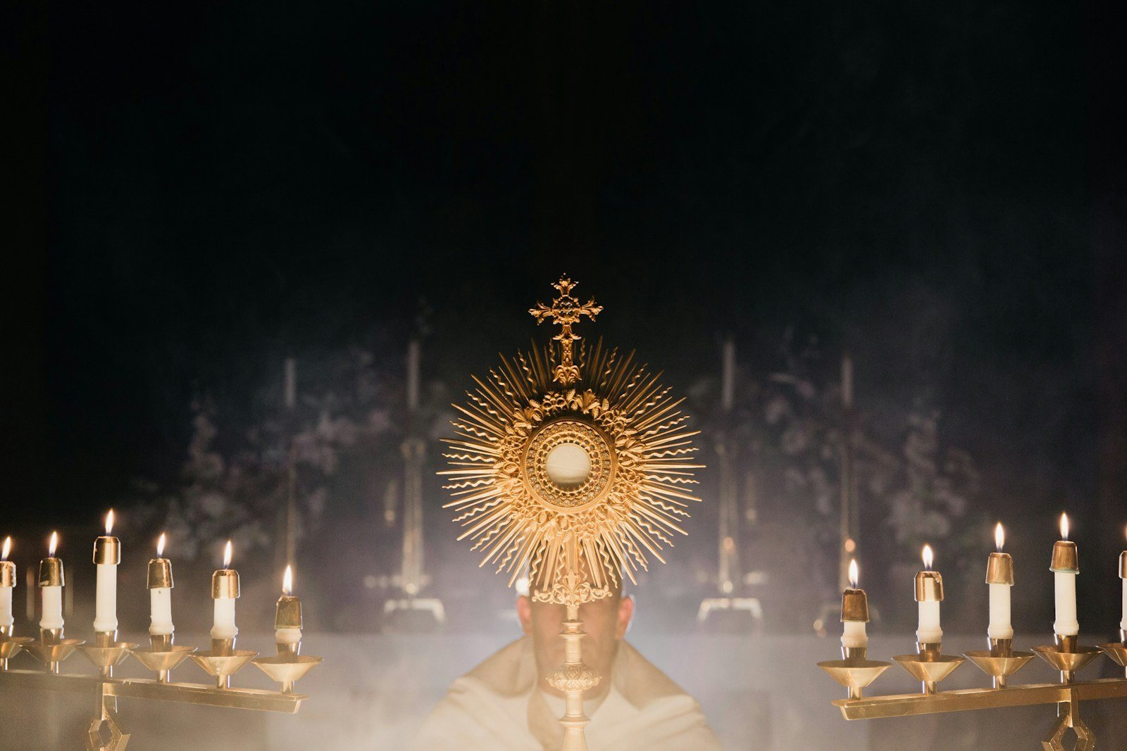 Eucharistic Glory Holy Hours