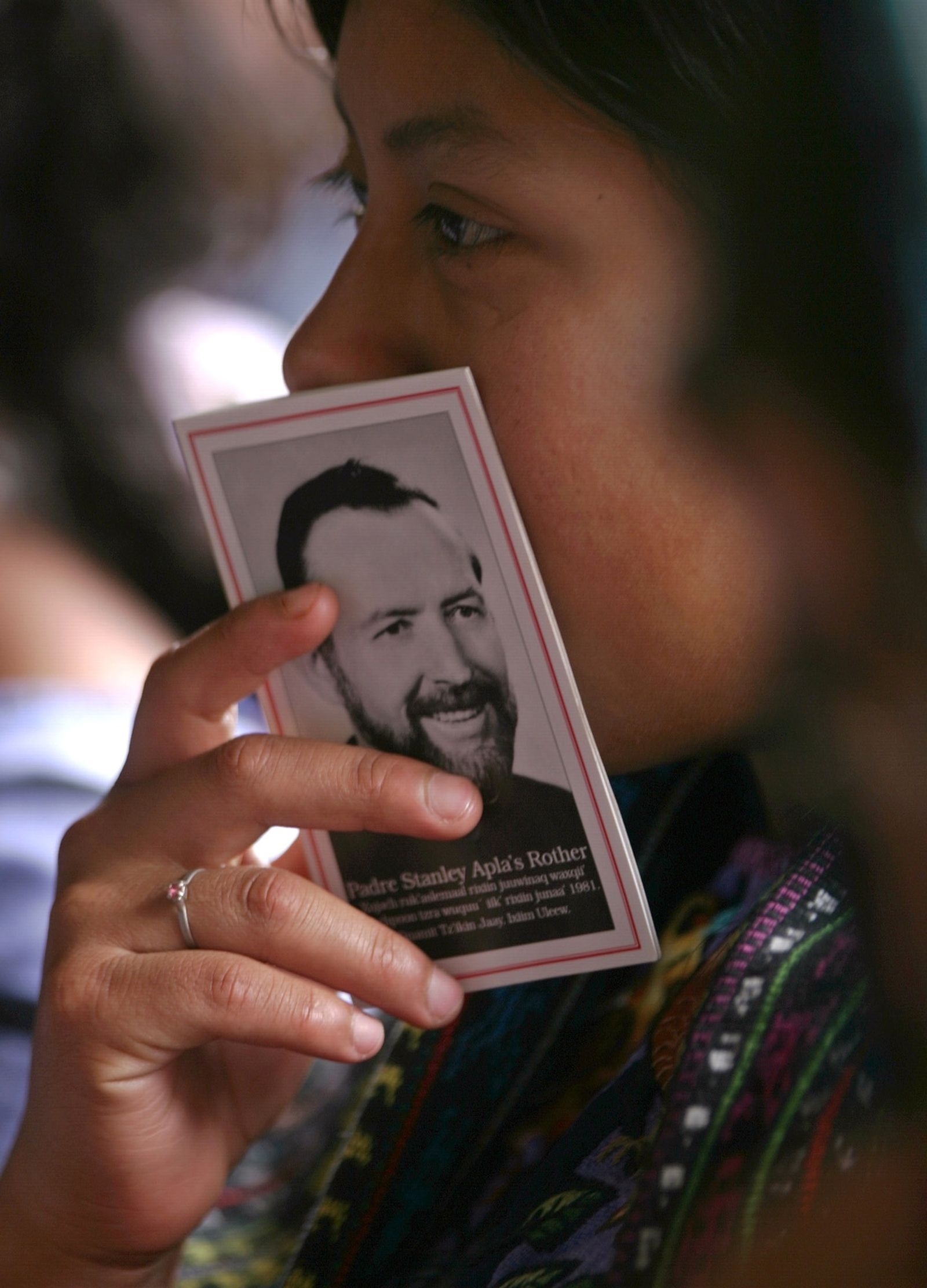 El Beato Stanley Rother, sacerdote de la Arquidiócesis de Oklahoma City asesinado en 1981 en la aldea guatemalteca donde servía a los pobres, aparece en una foto sin fecha. El Arzobispo Weisenburger contó que ha estado en Guatemala al menos “10 o 12 veces”, algunas de ellas en el marco de la investigación sobre la santidad del Beato Stanley. (Foto de archivo de OSV News/CNS, Archivos de la Arquidiócesis de Oklahoma City)