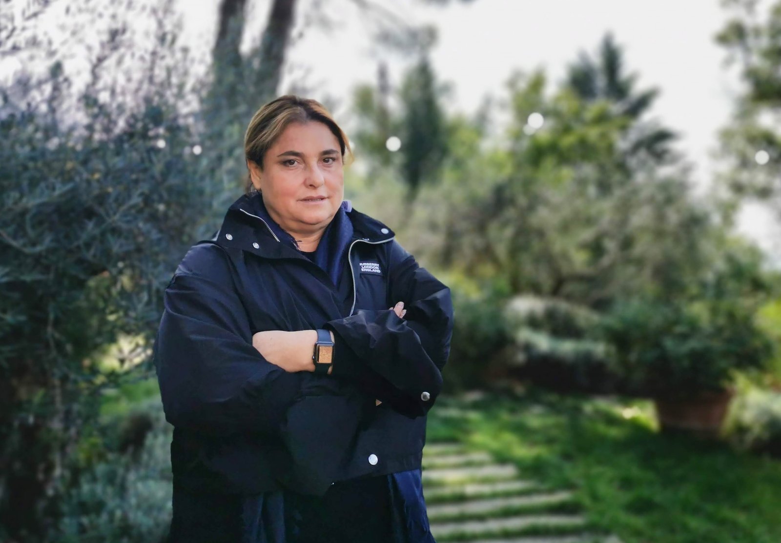 Antonia Salzano, madre de Carlo Acutis, aparece en una foto después de una entrevista en Asís, Italia, el 9 de octubre. Habló sobre la beatificación de su hijo el 10 de octubre y el ejemplo que ofrece a los jóvenes en el mundo de hoy. (Foto CNS/Junno Arocho Esteves)