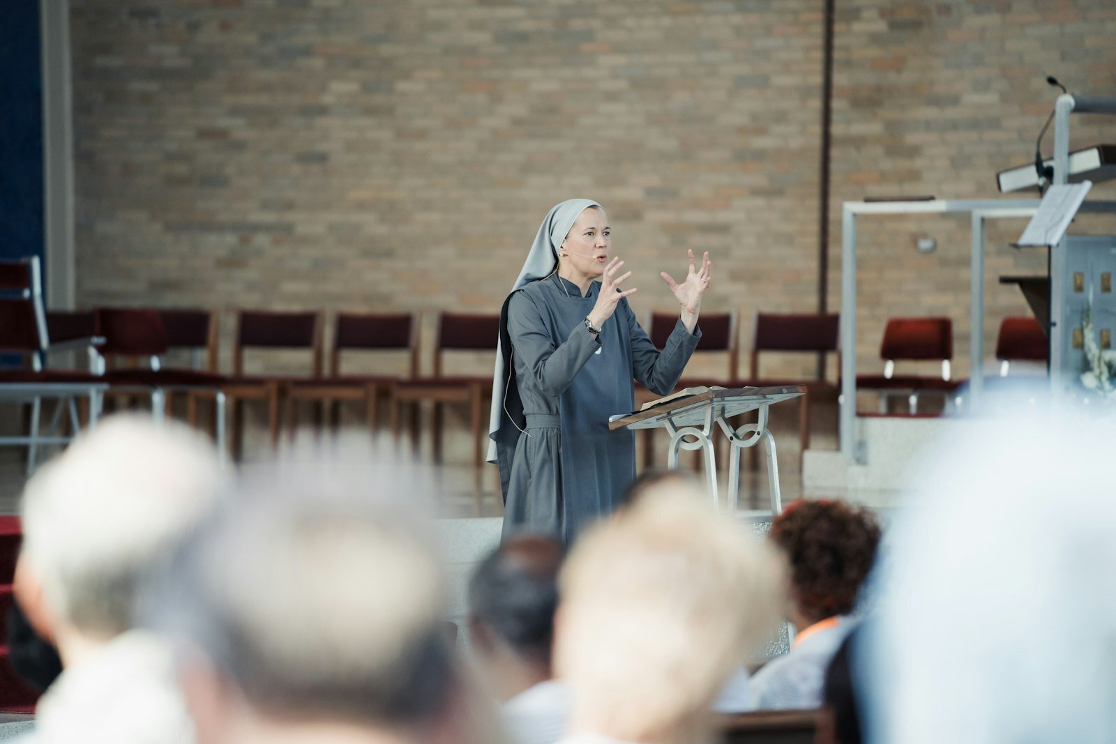 Sr. Miriam James Heidland, SOLT, gives the keynote address during the June 1 Eucharistic congress. The four regional congresses, called "Love Outpoured," encouraged Catholics to go deeper into their relationship with Jesus in the Blessed Sacrament. (Leah Butalid | Detroit Catholic)