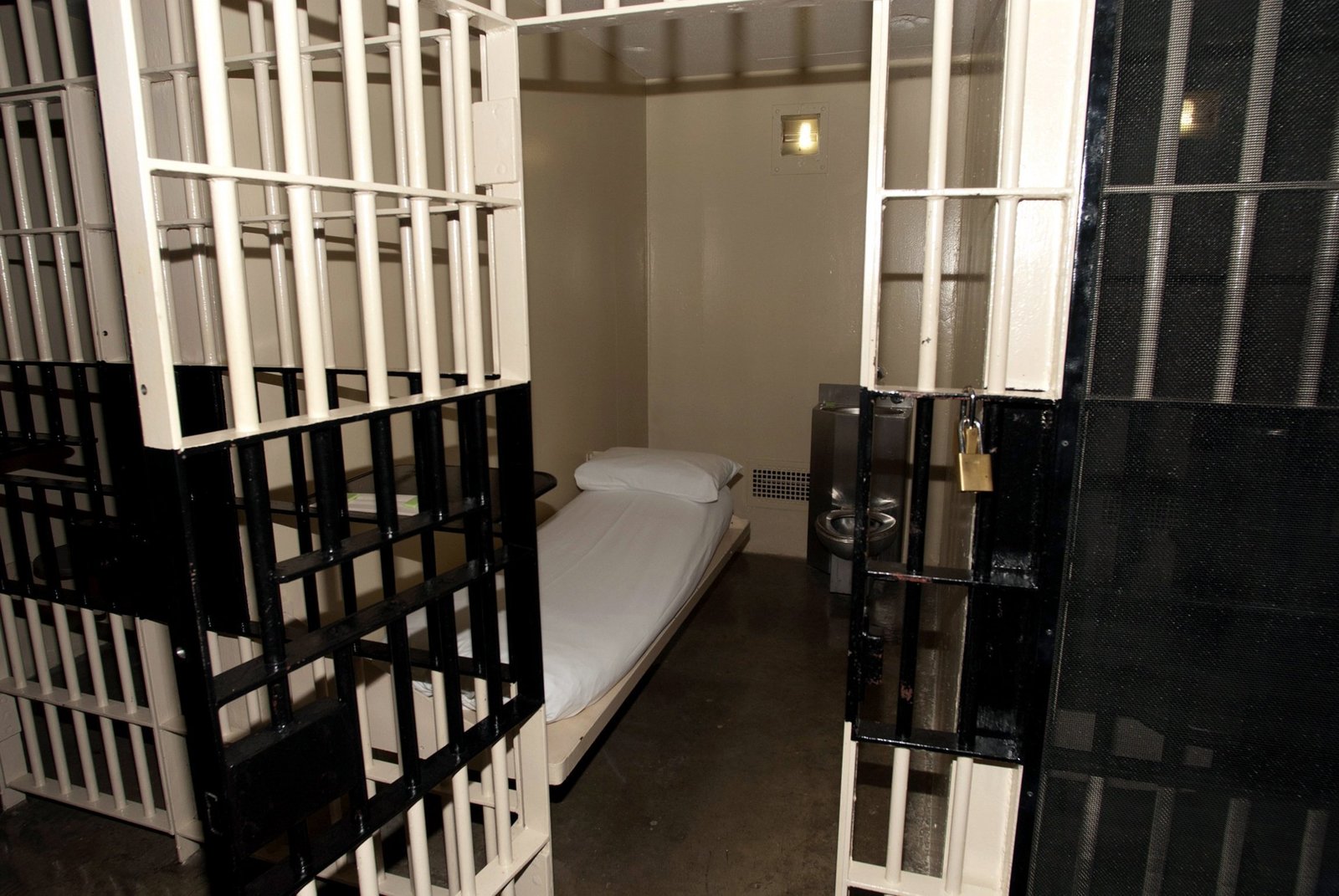 La idea no es necesariamente centralizar toda la pastoral penitenciaria, sino ser un canal de servicios y apoyo para las personas que visitan las cárceles y prisiones, señaló el diácono Billotto. (Foto de archivo de OSV News/Jenevieve Robbins, folleto del Departamento de Justicia Penal de Texas vía Reuters)