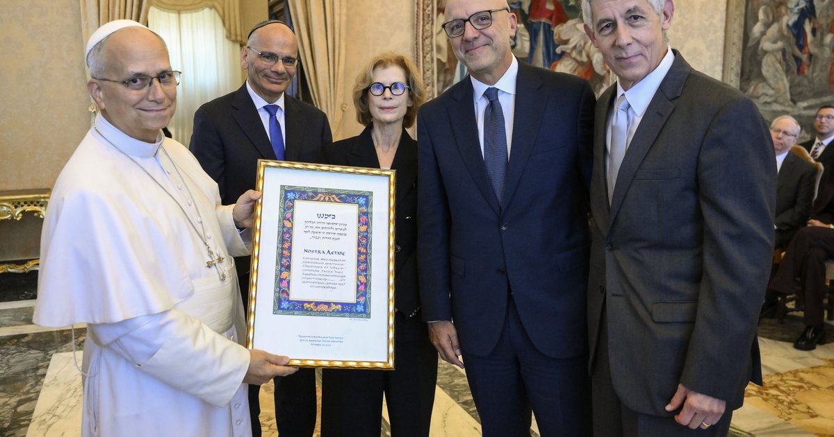 Meeting US Jewish leaders, pope warns differences must not fuel ...