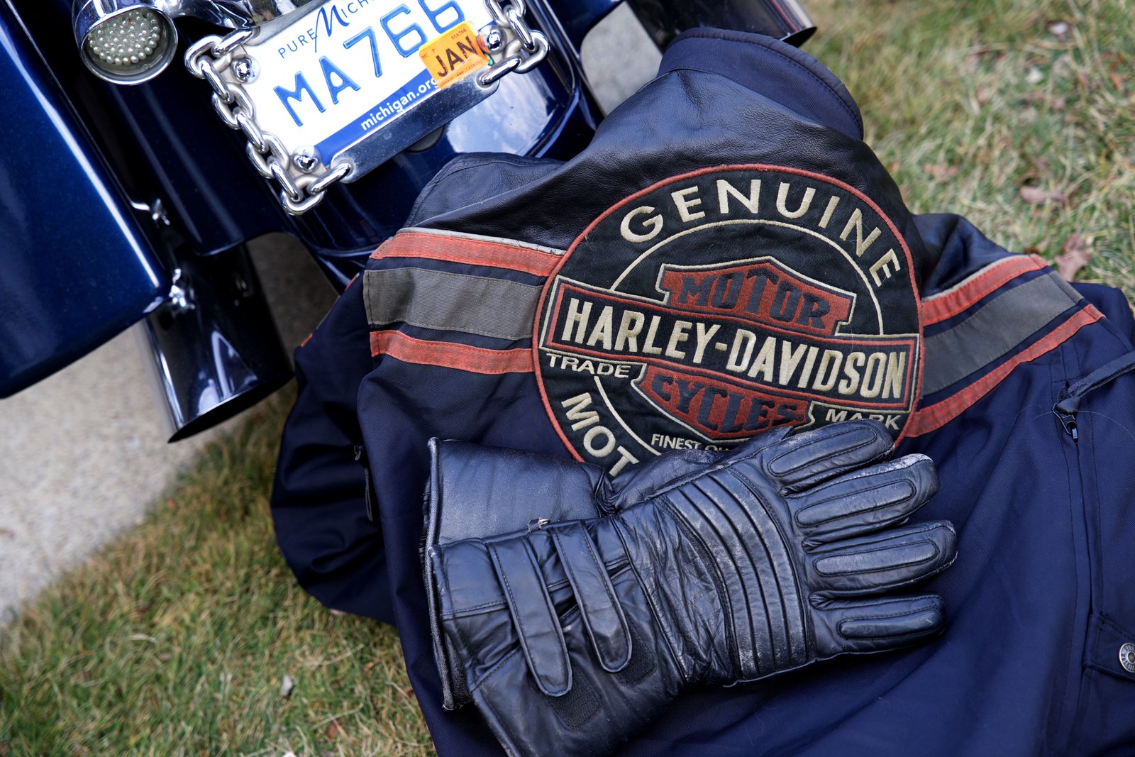 Knights on Bikes much more than a group of leather-clad, rugged men on motorcycles; it’s a fraternal organization that unites men from different Knights of Columbus councils under a common hobby and the noble code of the Knights of Columbus.