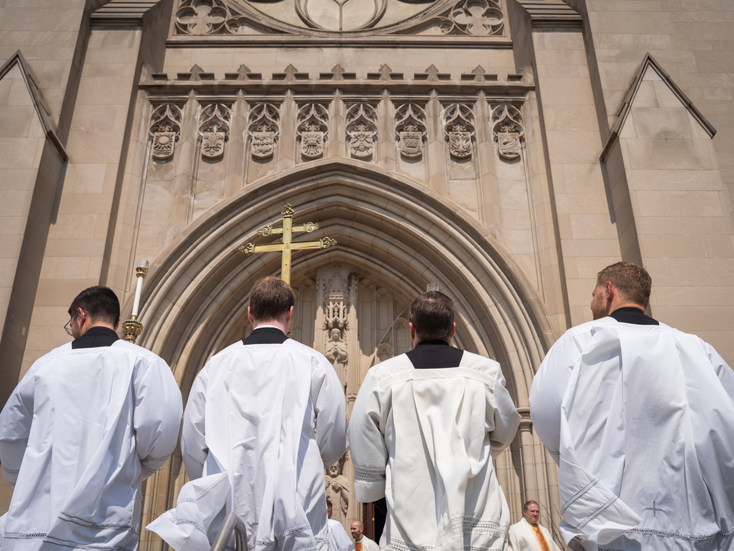 Archbishop Byrnes allowed God to 'write the story' of his life, funeral ...
