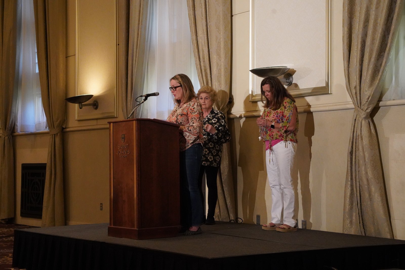 Conference attendees prayed the sorrowful mysteries of the rosary before Fr. McCarthy's keynote.