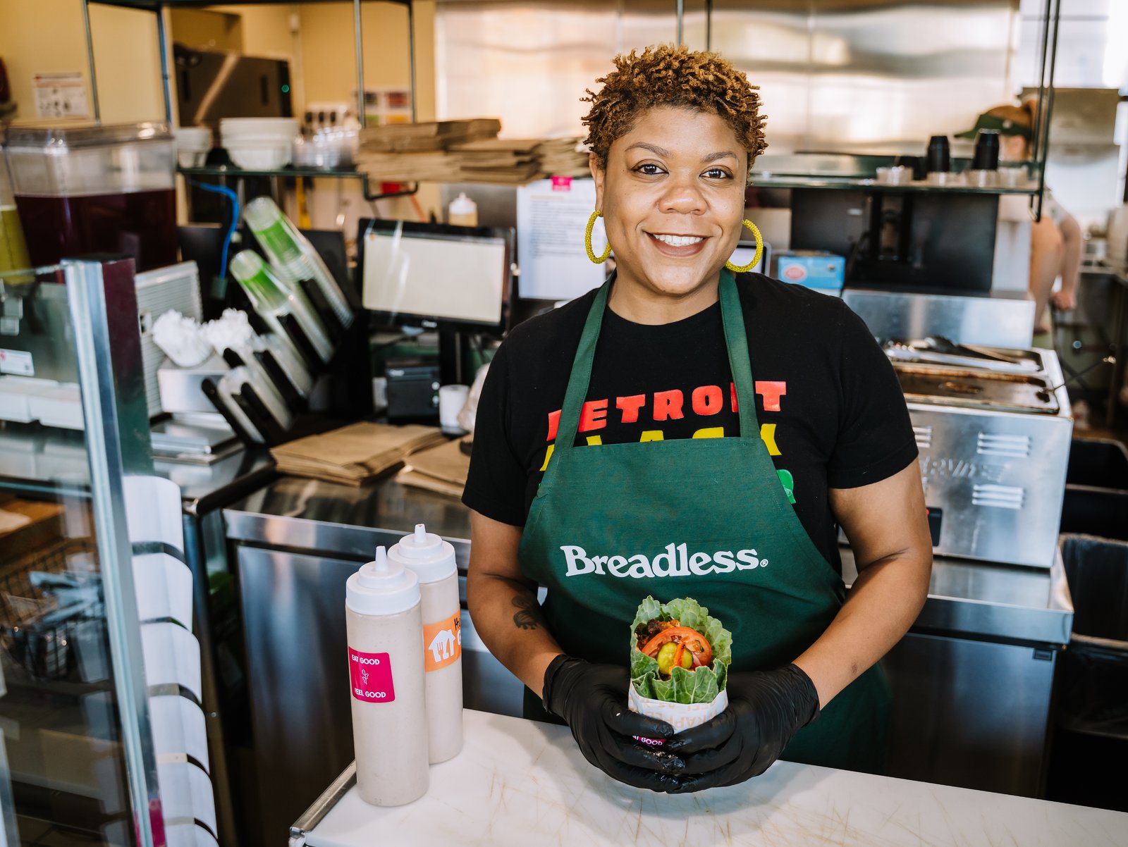 Goudia y su equipo decidieron que, además de alimentar y educar a las personas, querían usar esta iniciativa para apoyar a los chefs, cultivadores y agricultores negros que habían sido afectados por la pandemia.