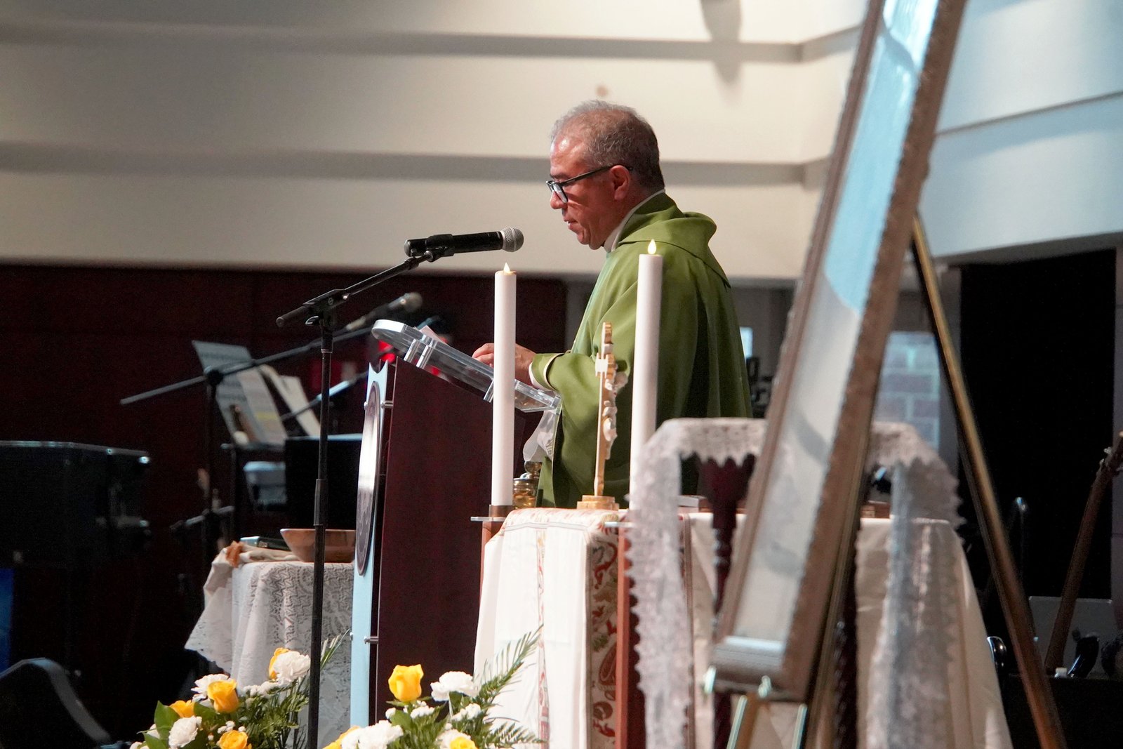 Fr. Jaime Hinojos offers a homily during Mass for the 17th Hispanic Women's Conference on Oct. 10.