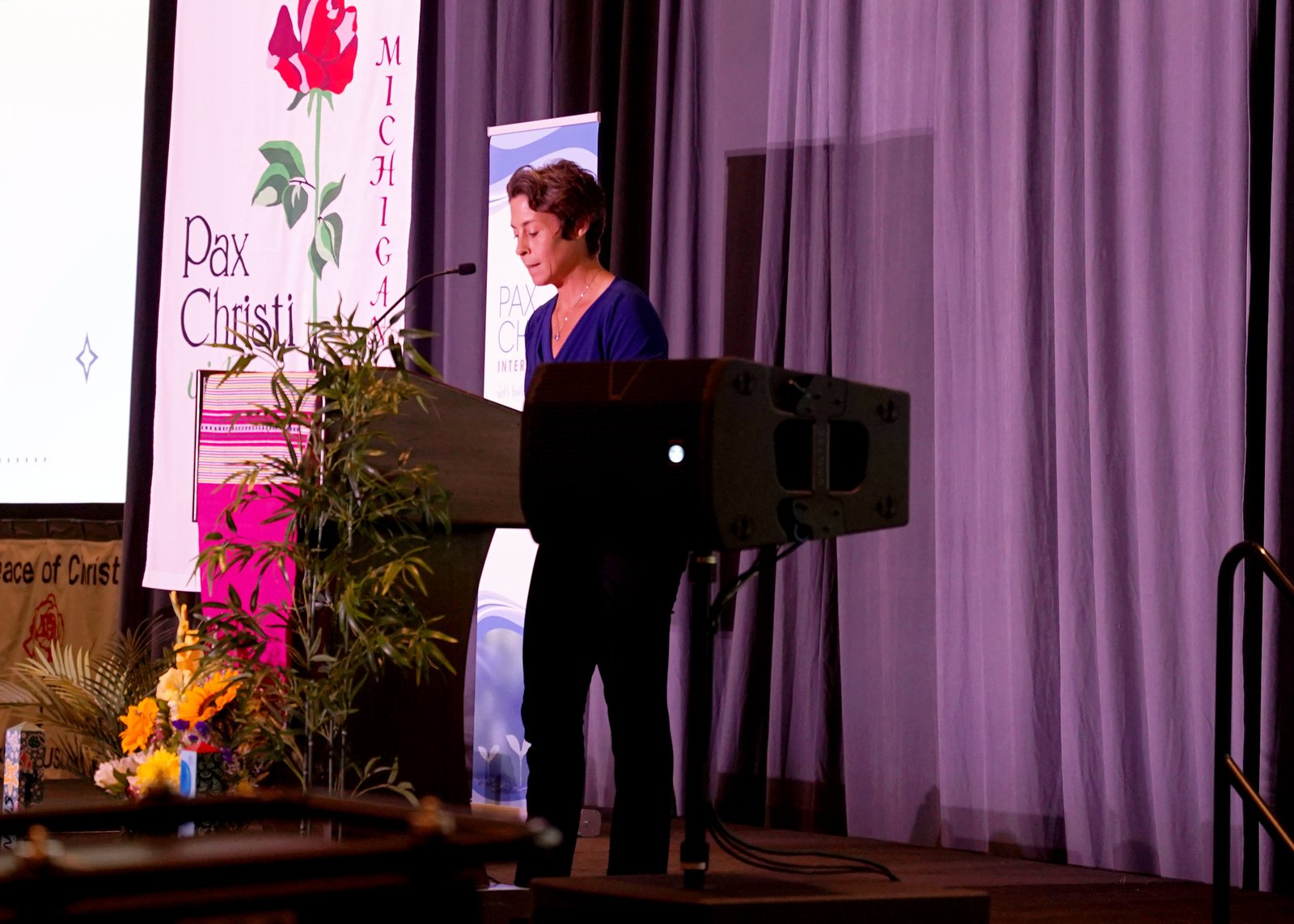 Maria Stephan of the Horizon Project gave the opening keynote and addressed the success of nonviolent resistance toward combatting a world broken by political, spiritual and personal conflict.
