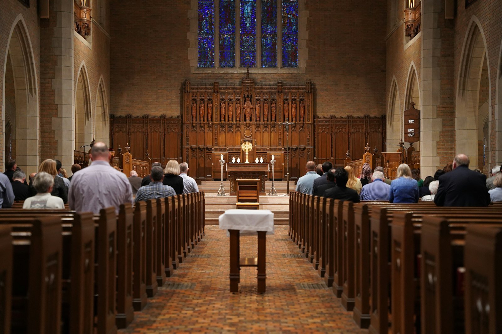 Aproximadamente 70 participantes se reunieron en el Sacred Heart Major Seminary para debatir cómo se ha implantado Families of Parishes en sus comunidades y los éxitos y dificultades que han tenido sus parroquias para ser más misioneras.
