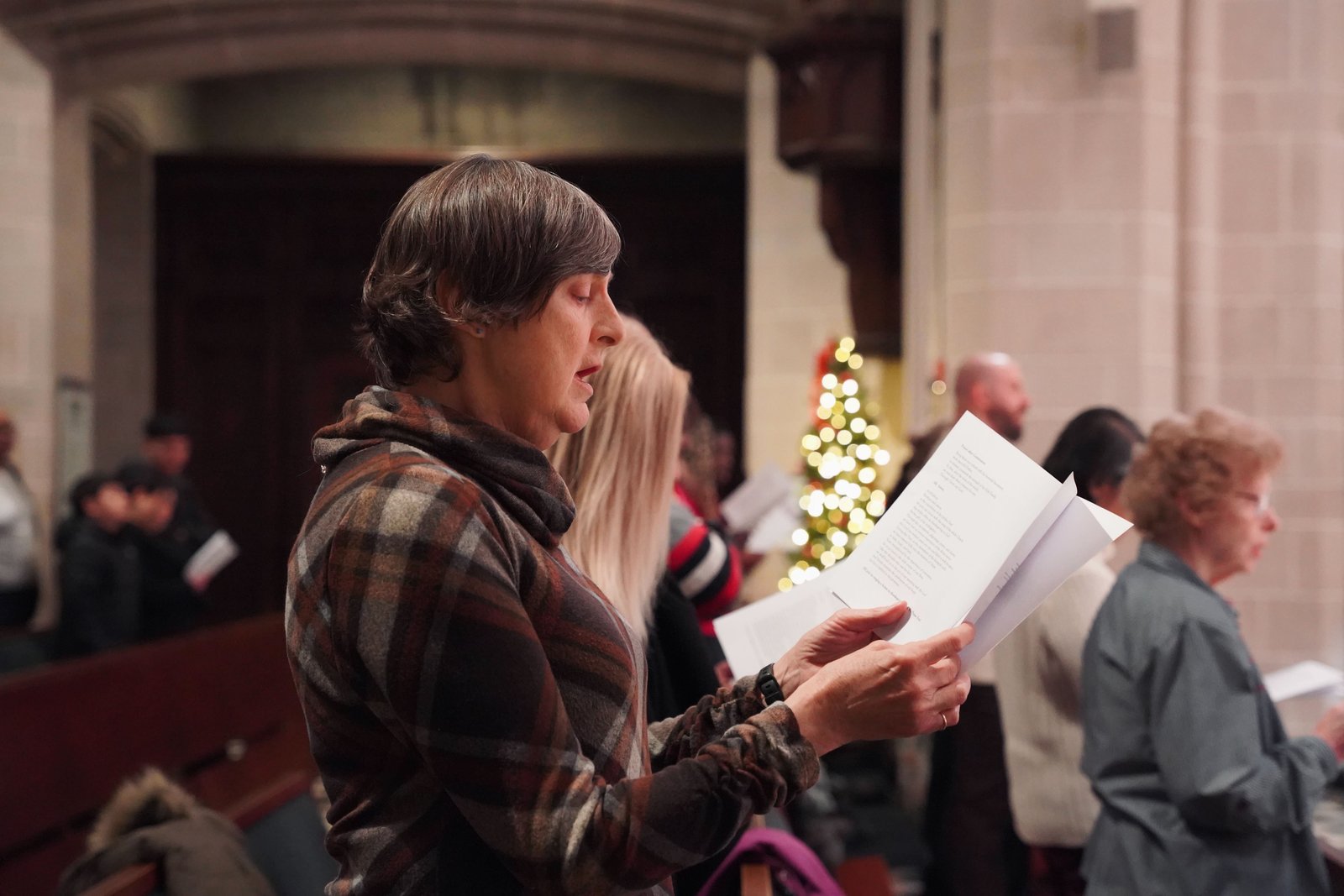 The faithful sing "God, We Praise You!" after Communion in thanksgiving for the Jubilee Year of Hope.