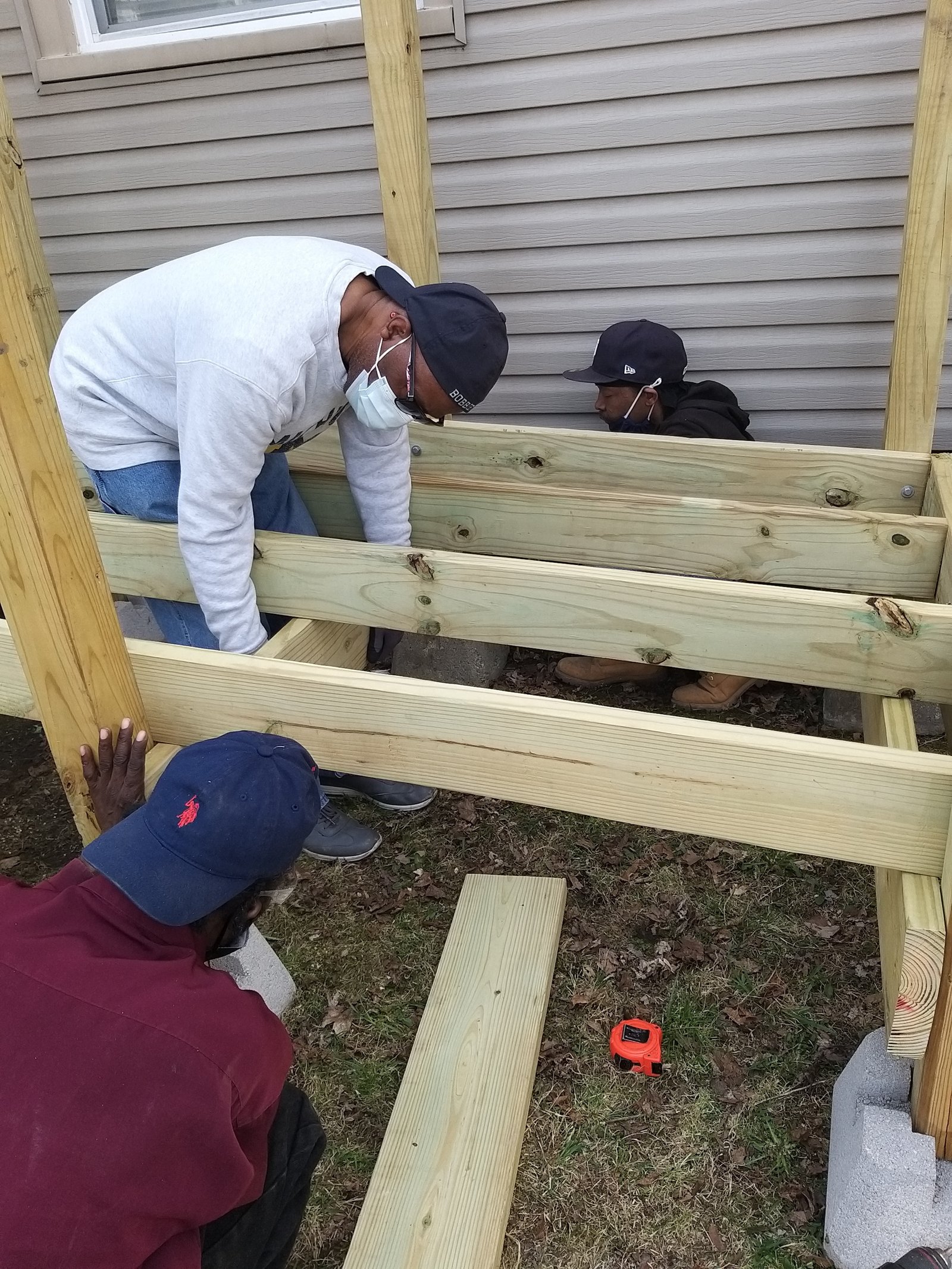 In addition to helping residents, those who are interested may take part in a Bible study and discussion group, which serve to connect Firm Foundations of Hope's mission to its source. (Courtesy of Genevieve Kocourek)