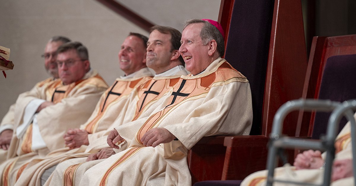 Member of priestly class of 1999 celebrate together with Mass ...