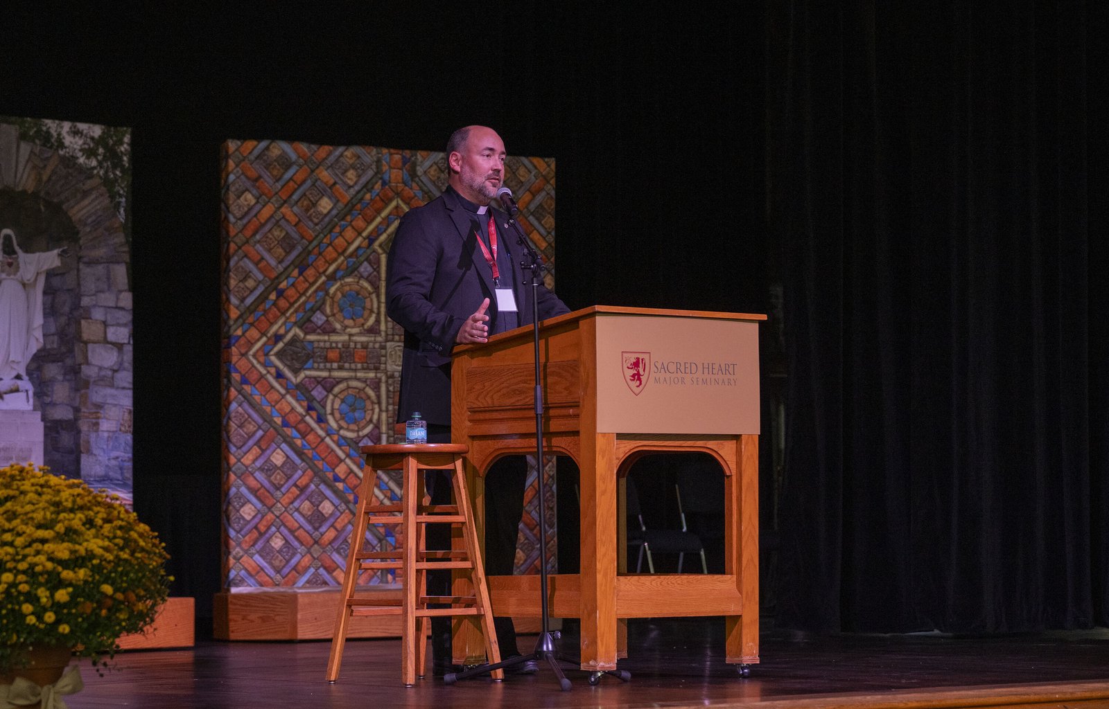 Fr. Stephen Burr, rector and president of Sacred Heart Major Seminary, introduces the "Nicaea at 1700" conference on Oct. 2. The keynote talks took place in Sacred Heart's newly renovated auditorium.