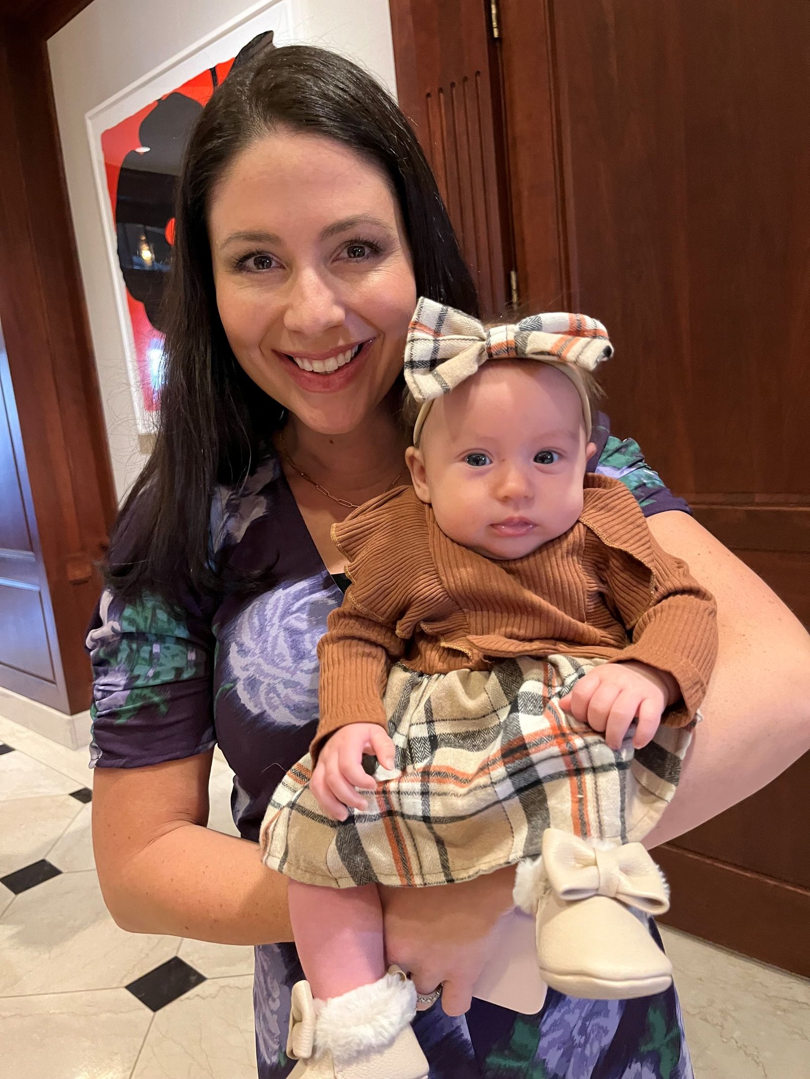 While holding her 2 ½-month-old niece Gisele – the daughter of her sister-in-law who was in attendance – Good Girl Comeback founder Chelsea Gheesling said, “My soul was craving this event. We often forget to take care of ourselves.”