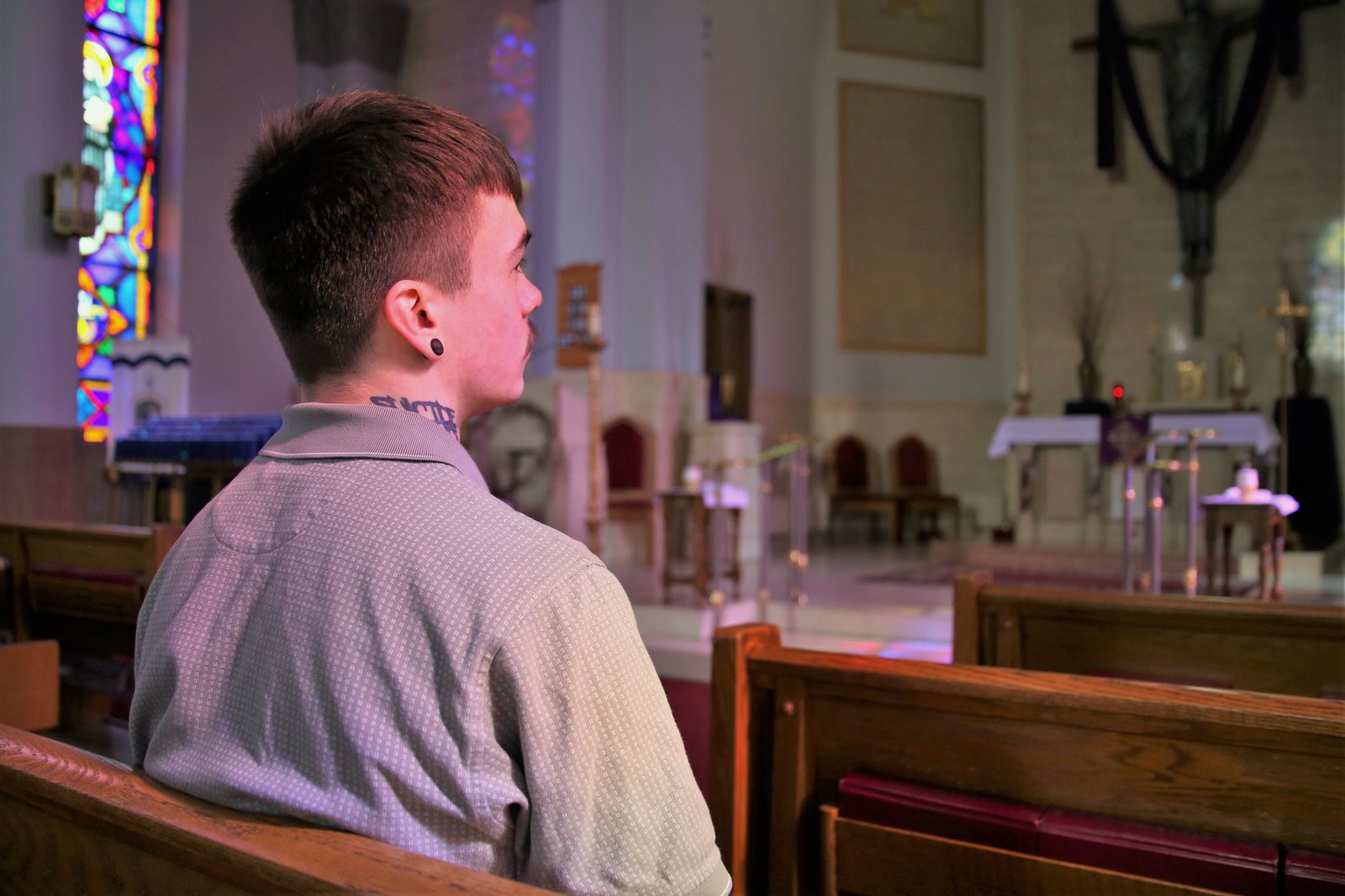 While Trent had access to a Bible in his prison cell, he wasn’t initially interested in reading it. While he preferred fantasy and science fiction reading, the Scriptures were never far — he'd often use them as a pillow in his cell.