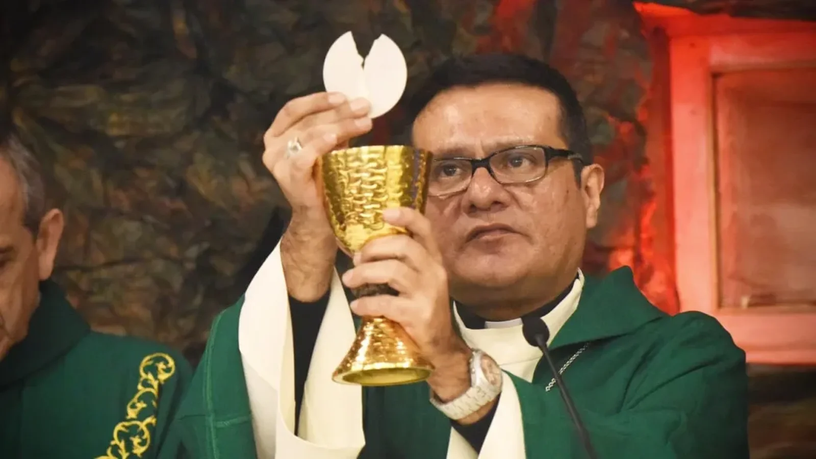 Monseñor Arturo Cepeda, obispo auxiliar de Detroit. Fuente: @USCCBEspanol