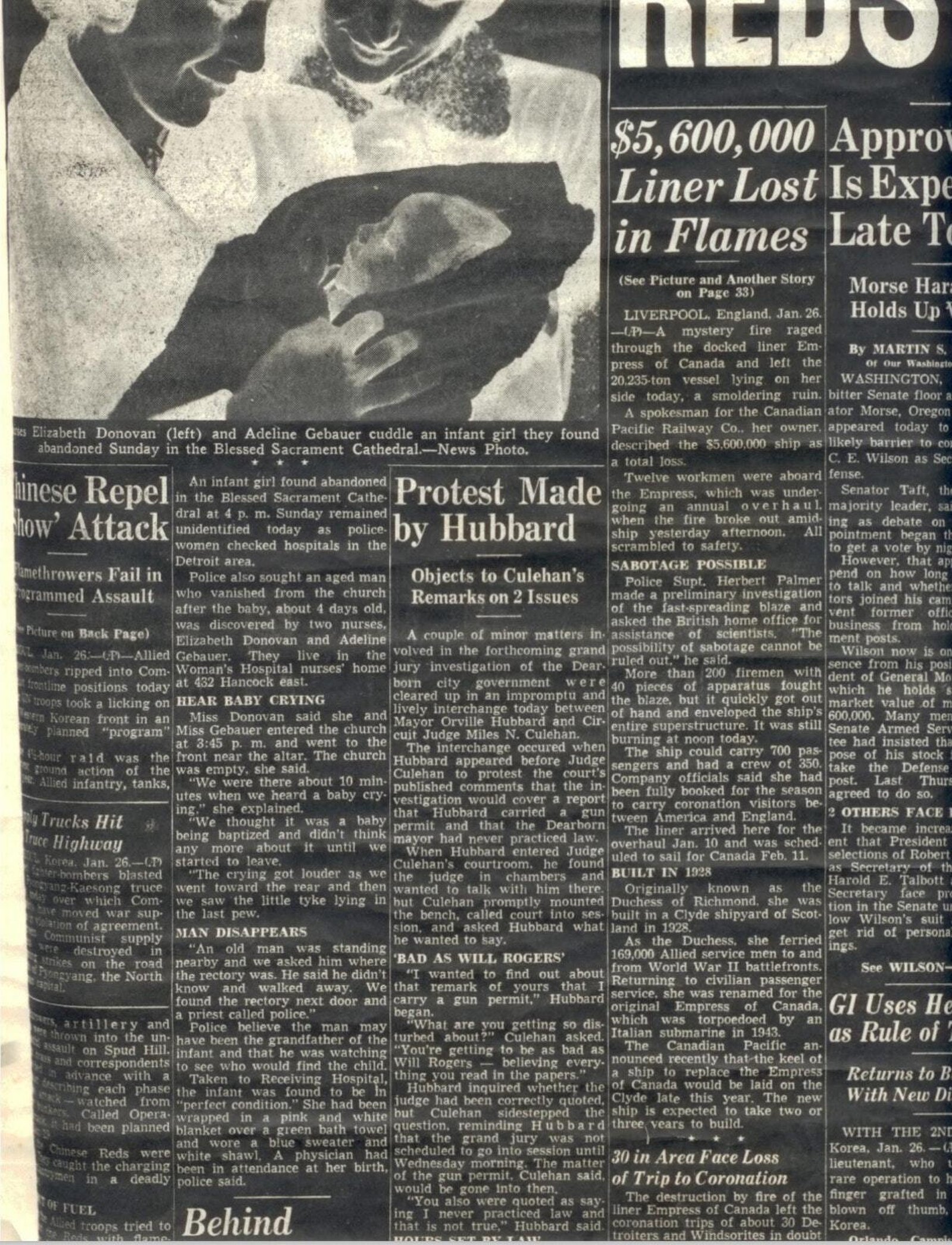 La edición del 27 de enero de 1953 del Detroit News detalla cómo dos estudiantes de enfermería encontraron a una Fuller recién nacida abandonada en la última banca de la Catedral Most Blessed Sacrament. El artículo menciona a un hombre misterioso que habría sido visto en el predio de la catedral, pero nadie sabía de él ni de su conexión con Fuller. (cortesía de la Catedral de Most Blessed Sacrament)
