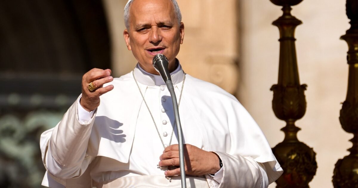 Elderly are a gift, blessing to be welcomed, pope says