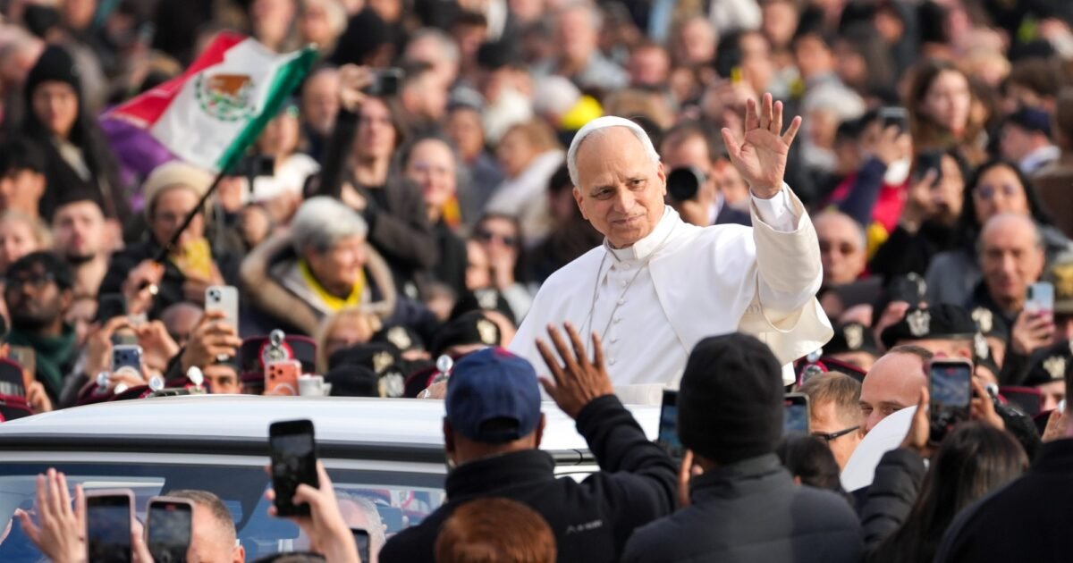 Vatican says close to 3 million people saw Pope Leo at the Vatican in 2025