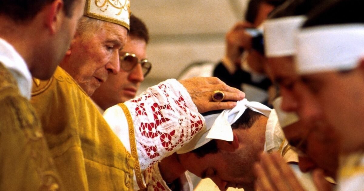 Society of St. Pius X to consecrate new bishops in July without papal mandate