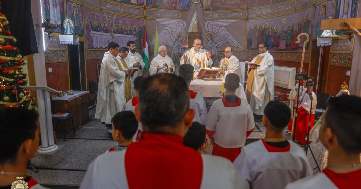 Pope sends Easter greetings to Catholic parish in Gaza amid fear, uncertainty of war