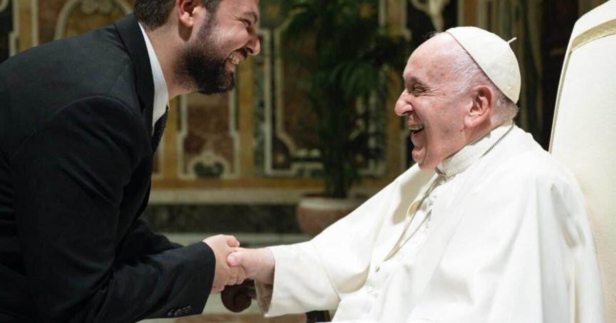 A father's farewell: Journalist recalls personal bond with Pope Francis in new book