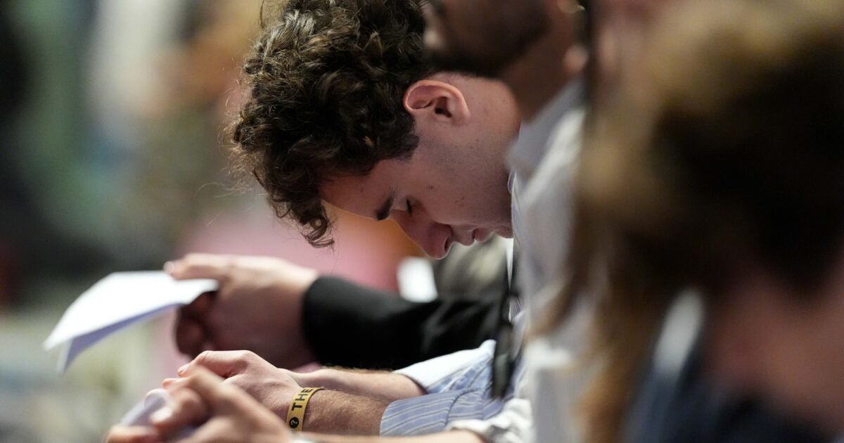 Gallup: Young men are an 'emerging exception' among 'low ebb' of religiosity in US