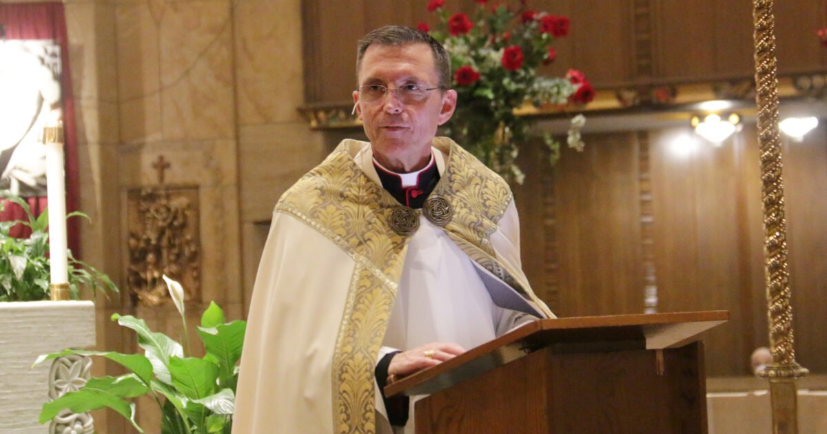 Eucharist is 'same Jesus who died on the cross,' Bishop Reed says at ...