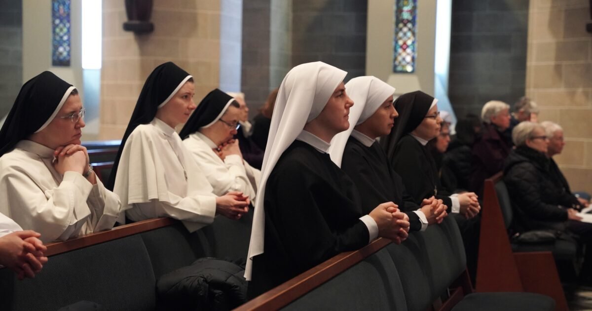Women and men religious remind Church consecrated life is not 'lived for oneself'
