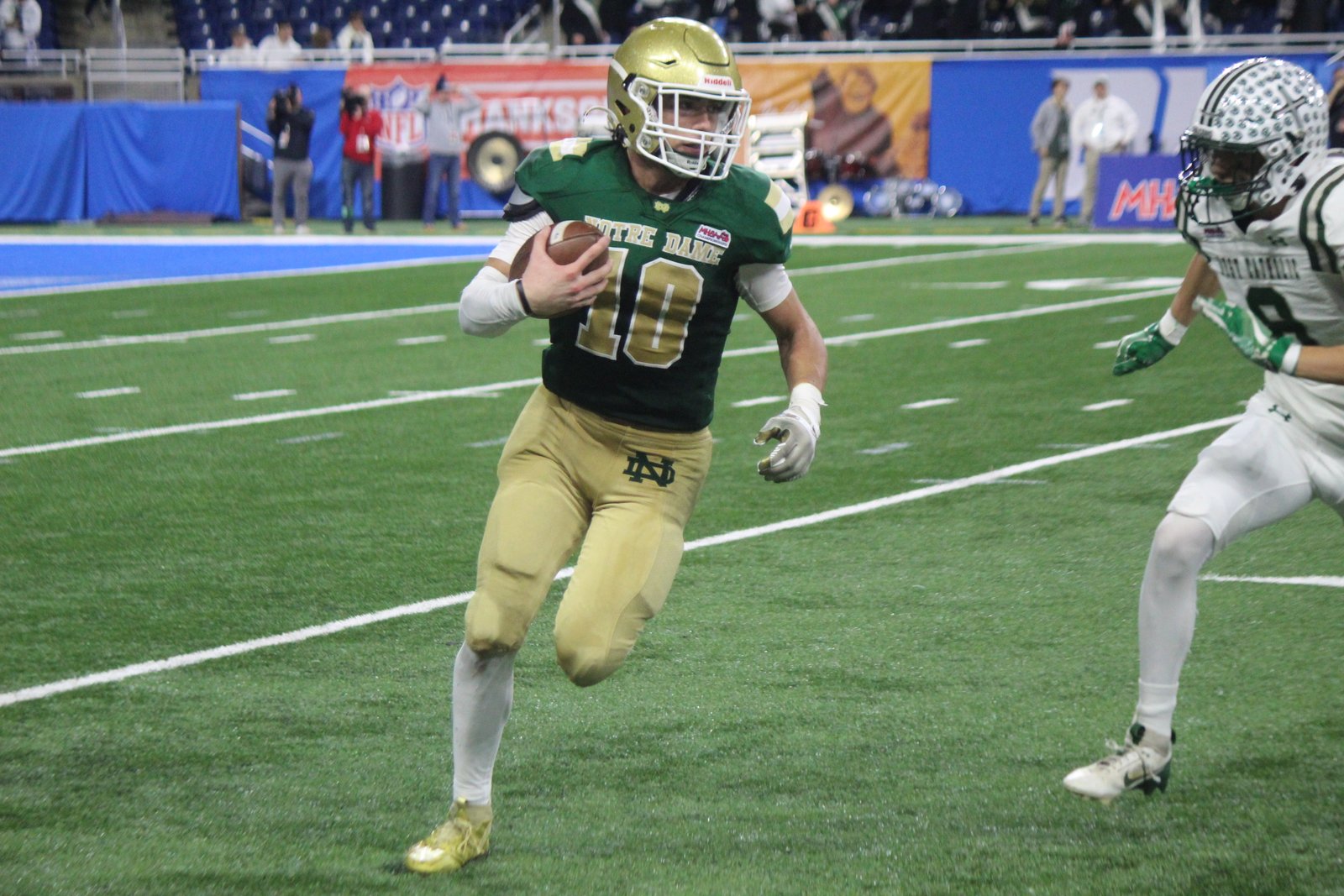 : After Notre Dame Prep starter Sam Stowe was sidelined with a shoulder injury, Drake Roa switched from H-back to quarterback and completed 8 of 13 passes, with one touchdown.